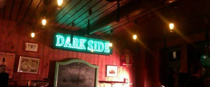 Dark Side Pub