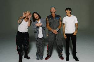 Red Hot Chili Peppers - Black Summer